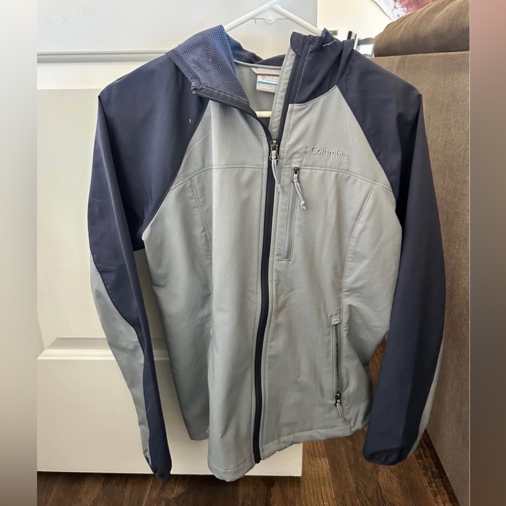 Columbia jacket medium